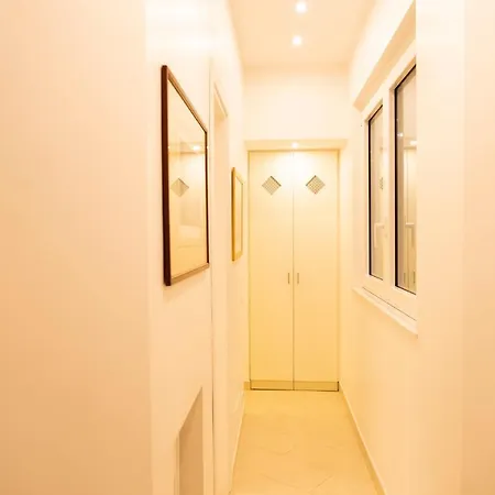 Cathy's Luxury 罗马