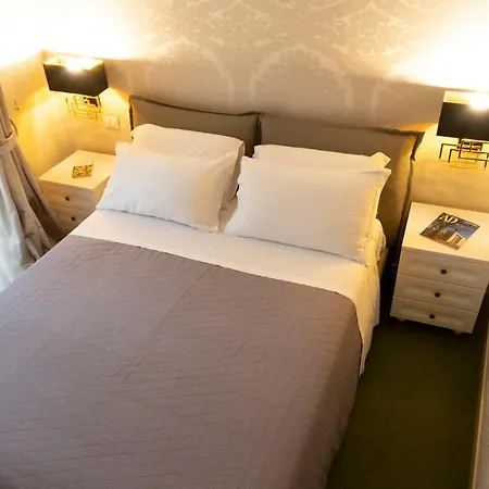 Lejlighed Cathy's Luxury Rom