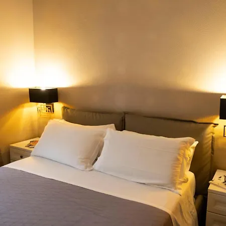 Cathy's Luxury * Rome