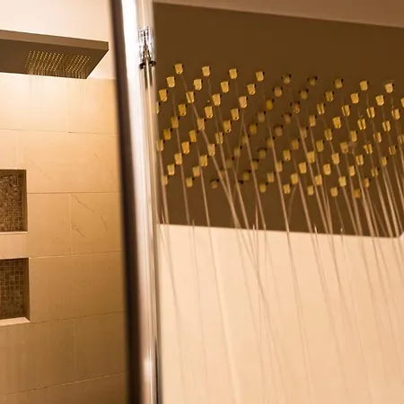 Cathy's Luxury Apartment
