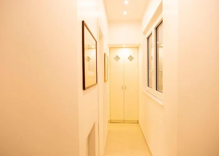 Cathy's Luxury روما